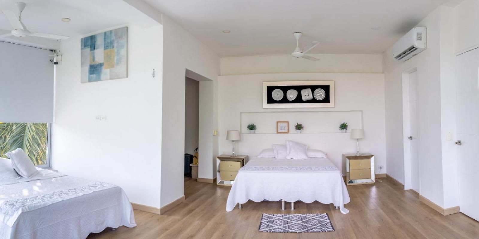 Casa Romero Casa De Playa Bed and breakfast Cartagena