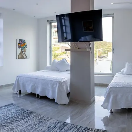 Casa Romero Casa De Playa Bed & Breakfast Cartagena